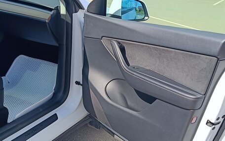 Tesla Model Y I, 2021 год, 4 100 000 рублей, 9 фотография