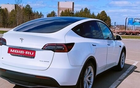 Tesla Model Y I, 2021 год, 4 100 000 рублей, 11 фотография