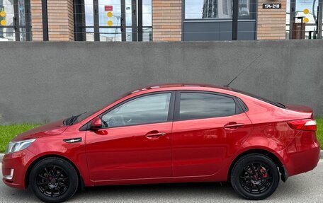 KIA Rio III рестайлинг, 2013 год, 710 000 рублей, 2 фотография
