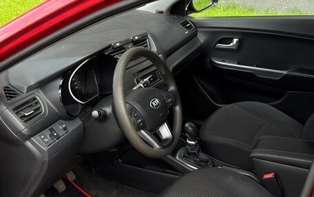 KIA Rio III рестайлинг, 2013 год, 710 000 рублей, 10 фотография