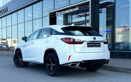 Lexus RX IV рестайлинг, 2019 год, 4 600 000 рублей, 8 фотография