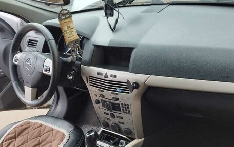 Opel Astra H, 2007 год, 370 000 рублей, 2 фотография