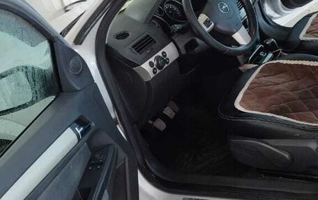 Opel Astra H, 2007 год, 370 000 рублей, 5 фотография