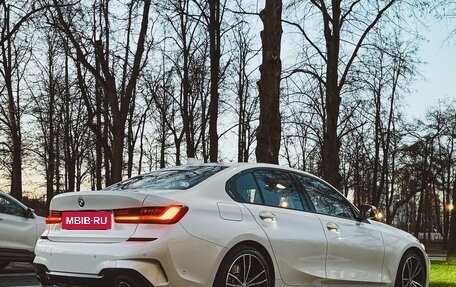 BMW 3 серия, 2019 год, 4 300 000 рублей, 4 фотография