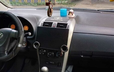 Toyota Corolla, 2010 год, 1 250 000 рублей, 14 фотография