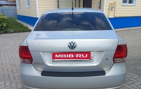 Volkswagen Polo VI (EU Market), 2012 год, 800 000 рублей, 2 фотография