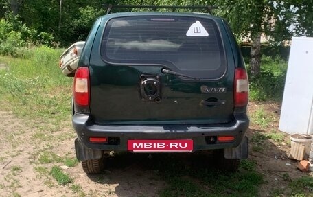 Chevrolet Niva I рестайлинг, 2004 год, 115 000 рублей, 4 фотография