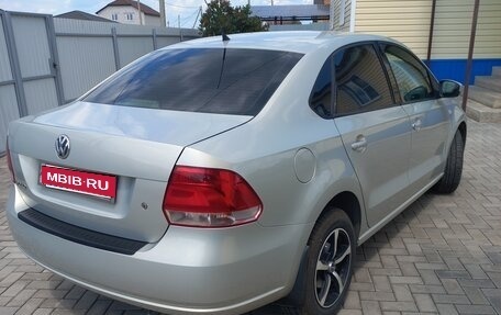 Volkswagen Polo VI (EU Market), 2012 год, 800 000 рублей, 3 фотография