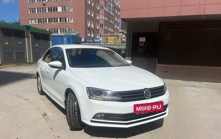 Volkswagen Jetta VI, 2016 год, 1 200 000 рублей, 4 фотография
