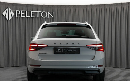 Skoda Superb III рестайлинг, 2019 год, 3 200 000 рублей, 6 фотография