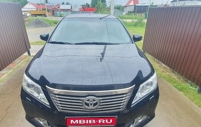Toyota Camry, 2013 год, 2 100 000 рублей, 1 фотография