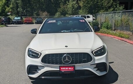 Mercedes-Benz E-Класс AMG, 2022 год, 7 122 414 рублей, 3 фотография