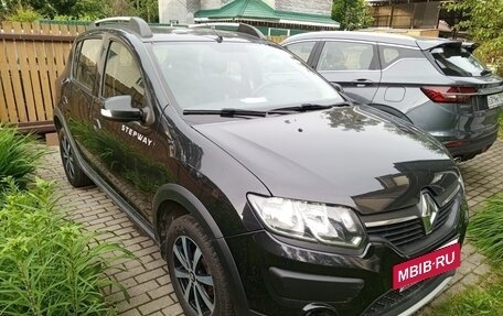 Renault Sandero II рестайлинг, 2016 год, 850 000 рублей, 5 фотография