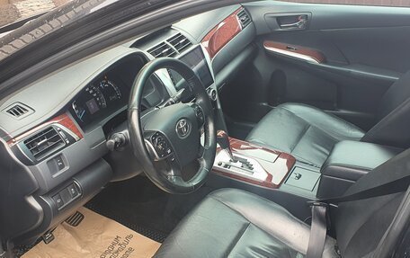 Toyota Camry, 2013 год, 2 100 000 рублей, 6 фотография