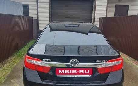 Toyota Camry, 2013 год, 2 100 000 рублей, 2 фотография
