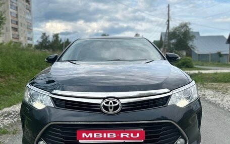 Toyota Camry, 2015 год, 2 050 000 рублей, 4 фотография