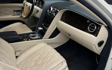 Bentley Flying Spur II, 2014 год, 5 550 000 рублей, 8 фотография