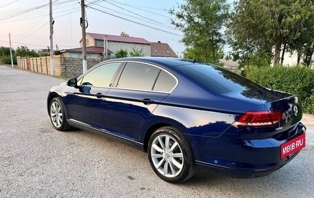 Volkswagen Passat B8 рестайлинг, 2017 год, 2 230 000 рублей, 12 фотография