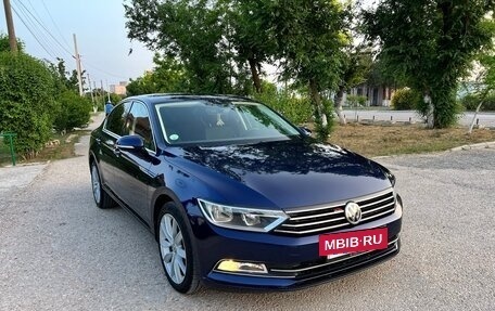 Volkswagen Passat B8 рестайлинг, 2017 год, 2 230 000 рублей, 15 фотография