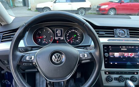 Volkswagen Passat B8 рестайлинг, 2017 год, 2 230 000 рублей, 28 фотография