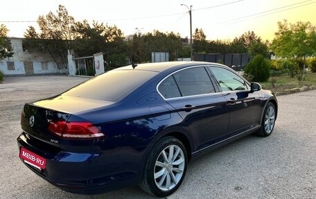 Volkswagen Passat B8 рестайлинг, 2017 год, 2 230 000 рублей, 20 фотография