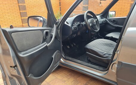 Chevrolet Niva I рестайлинг, 2013 год, 550 000 рублей, 5 фотография