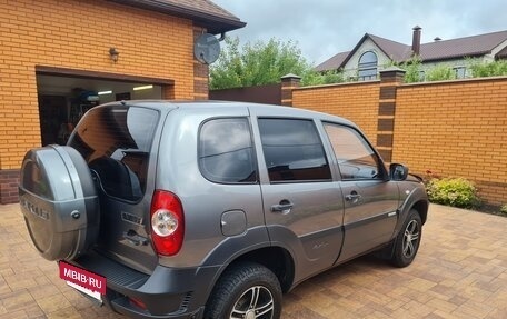 Chevrolet Niva I рестайлинг, 2013 год, 550 000 рублей, 4 фотография