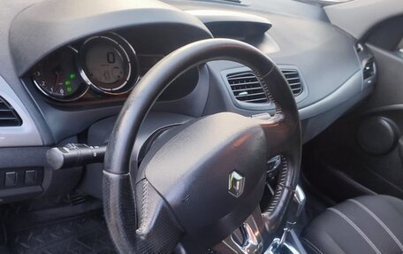Renault Fluence I, 2014 год, 875 000 рублей, 8 фотография