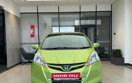 Honda Fit III, 2010 год, 680 000 рублей, 2 фотография