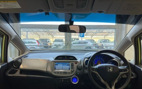 Honda Fit III, 2010 год, 680 000 рублей, 11 фотография