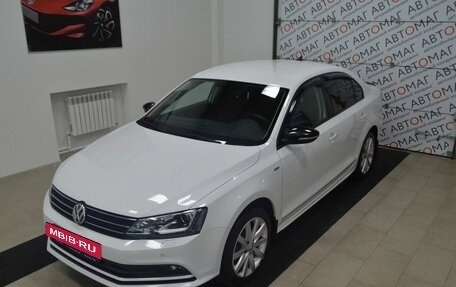 Volkswagen Jetta VI, 2018 год, 1 535 000 рублей, 2 фотография