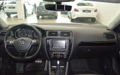 Volkswagen Jetta VI, 2018 год, 1 535 000 рублей, 25 фотография
