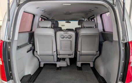 Hyundai Grand Starex Grand Starex I рестайлинг 2, 2018 год, 3 430 000 рублей, 10 фотография