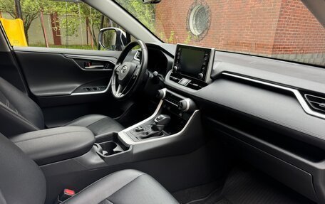 Toyota RAV4, 2022 год, 4 350 000 рублей, 13 фотография