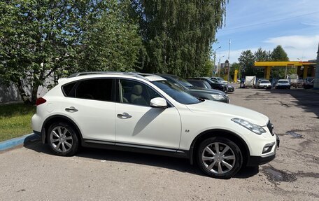 Infiniti QX50 I рестайлинг, 2017 год, 1 851 000 рублей, 6 фотография