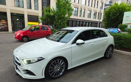 Mercedes-Benz A-Класс, 2018 год, 2 500 000 рублей, 2 фотография
