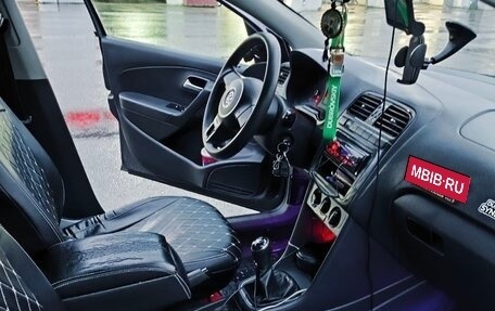 Volkswagen Polo VI (EU Market), 2013 год, 650 000 рублей, 13 фотография