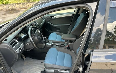 Volkswagen Jetta VI, 2014 год, 1 100 000 рублей, 6 фотография
