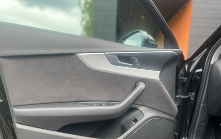 Audi A4, 2018 год, 2 350 000 рублей, 15 фотография