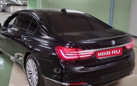 BMW 7 серия, 2015 год, 4 200 000 рублей, 9 фотография