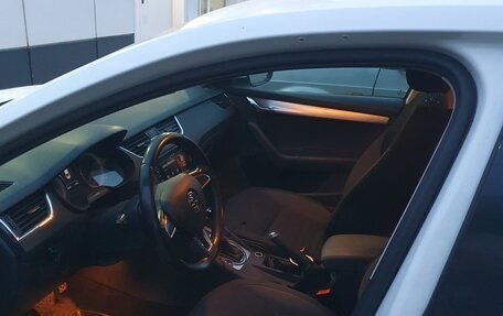 Skoda Octavia, 2018 год, 1 300 000 рублей, 10 фотография