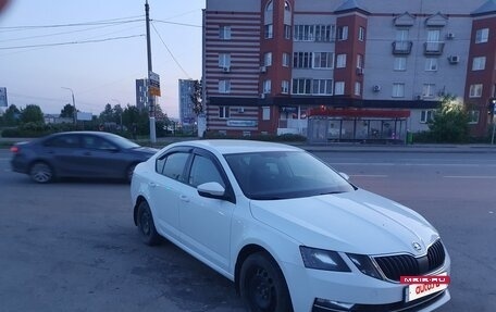 Skoda Octavia, 2018 год, 1 300 000 рублей, 3 фотография