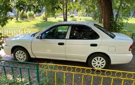 Nissan Sunny B15, 2002 год, 319 999 рублей, 2 фотография