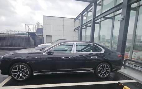 BMW 7 серия, 2025 год, 18 500 000 рублей, 2 фотография