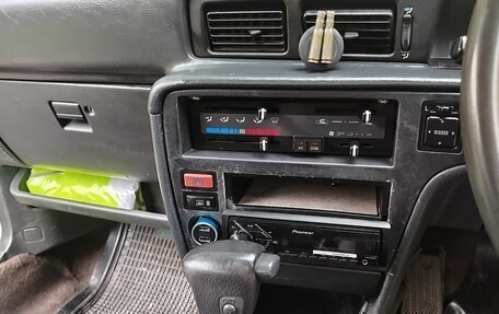 Toyota Corona VIII (T170), 1989 год, 130 000 рублей, 7 фотография