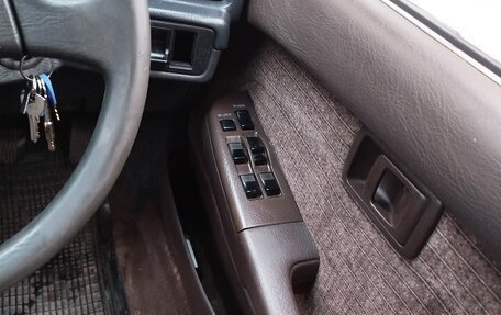 Toyota Corona VIII (T170), 1989 год, 130 000 рублей, 10 фотография
