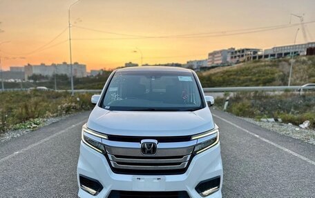 Honda Stepwgn IV, 2021 год, 2 050 000 рублей, 4 фотография