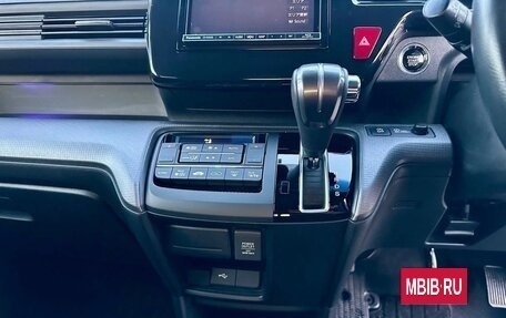 Honda Stepwgn IV, 2021 год, 2 050 000 рублей, 19 фотография