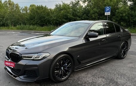BMW 5 серия, 2021 год, 5 400 000 рублей, 8 фотография