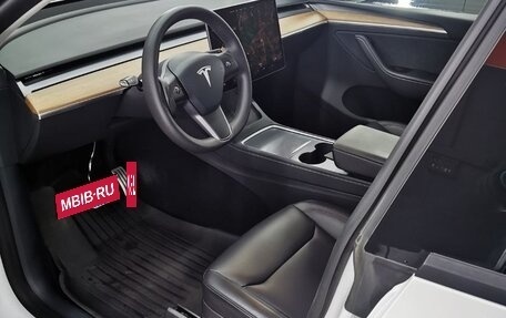 Tesla Model Y I, 2022 год, 4 500 000 рублей, 4 фотография